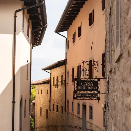 Casa Del Pellegrino - Castelmonte