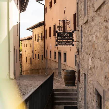 Szálloda Casa Del Pellegrino - 2*