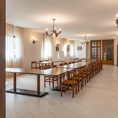 Casa Del Pellegrino - Castelmonte