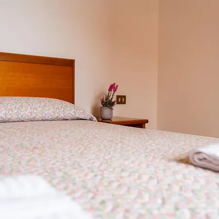 Hotel Casa Del Pellegrino - 2*