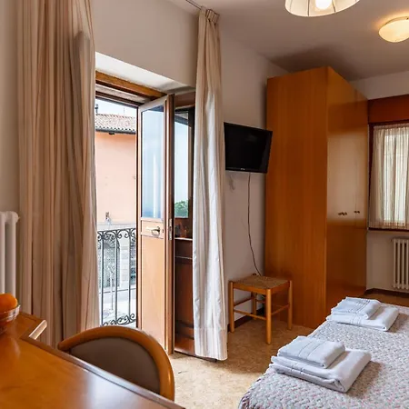 Casa Del Pellegrino - Hotel 2*