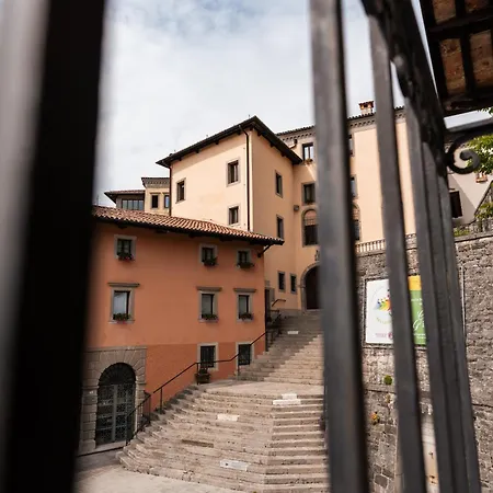 מלון Casa Del Pellegrino - Castelmonte