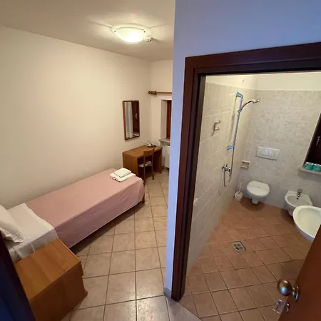 Szálloda Casa Del Pellegrino - 2*