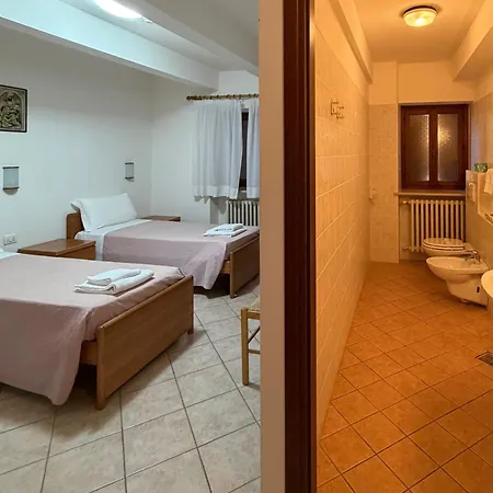 Casa Del Pellegrino - Castelmonte