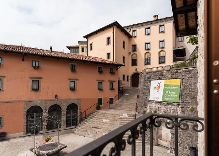 Casa Del Pellegrino - 2* Castelmonte