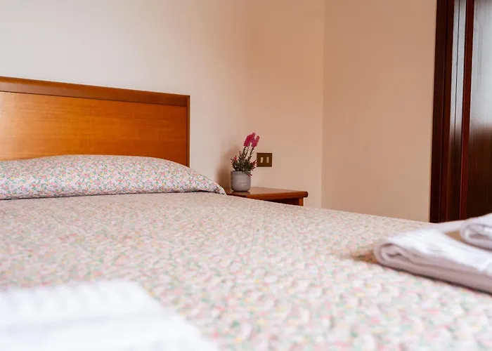 Hotel Casa Del Pellegrino - 2*